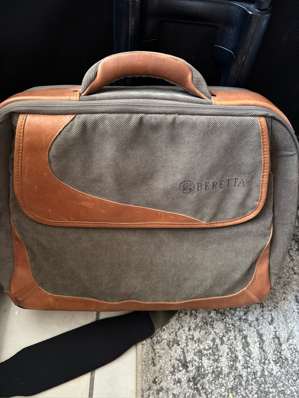 Beretta travel range shooting Men’s Brown Canvas & Leather Briefcase -